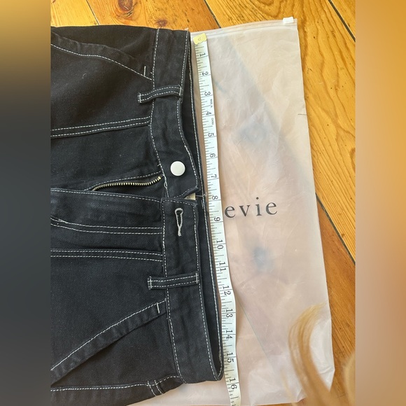 COPY - Black Cargo Pants Shop Stevie - Picture 5 of 6